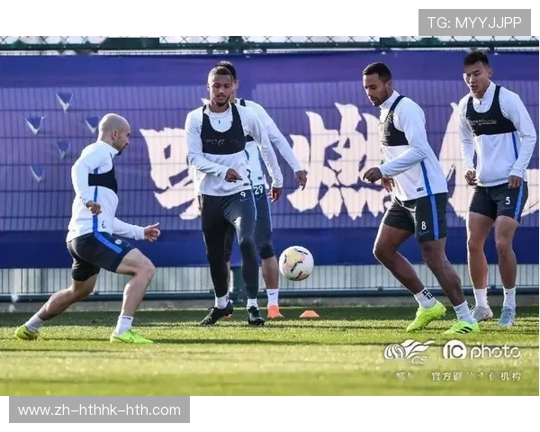 足球训练中的高强度间歇训练法与耐力提升