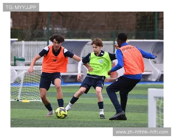 青训纽带与资本结合下法甲球队关系重构的三大路径探析 青训纽带与资本结合下法甲球队关系重构的三大路径探析